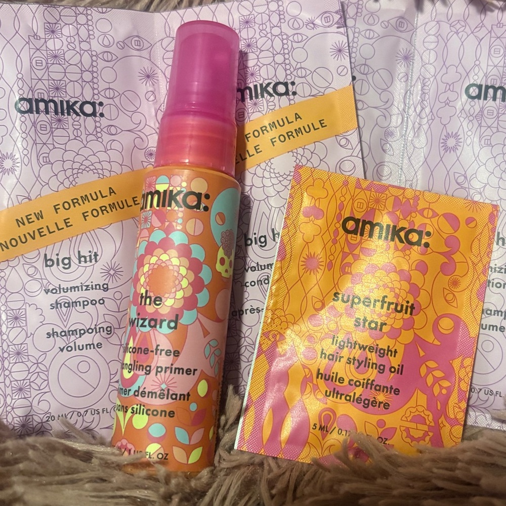 Amika Big Hit Volumizing Shampoo and Conditioner Set